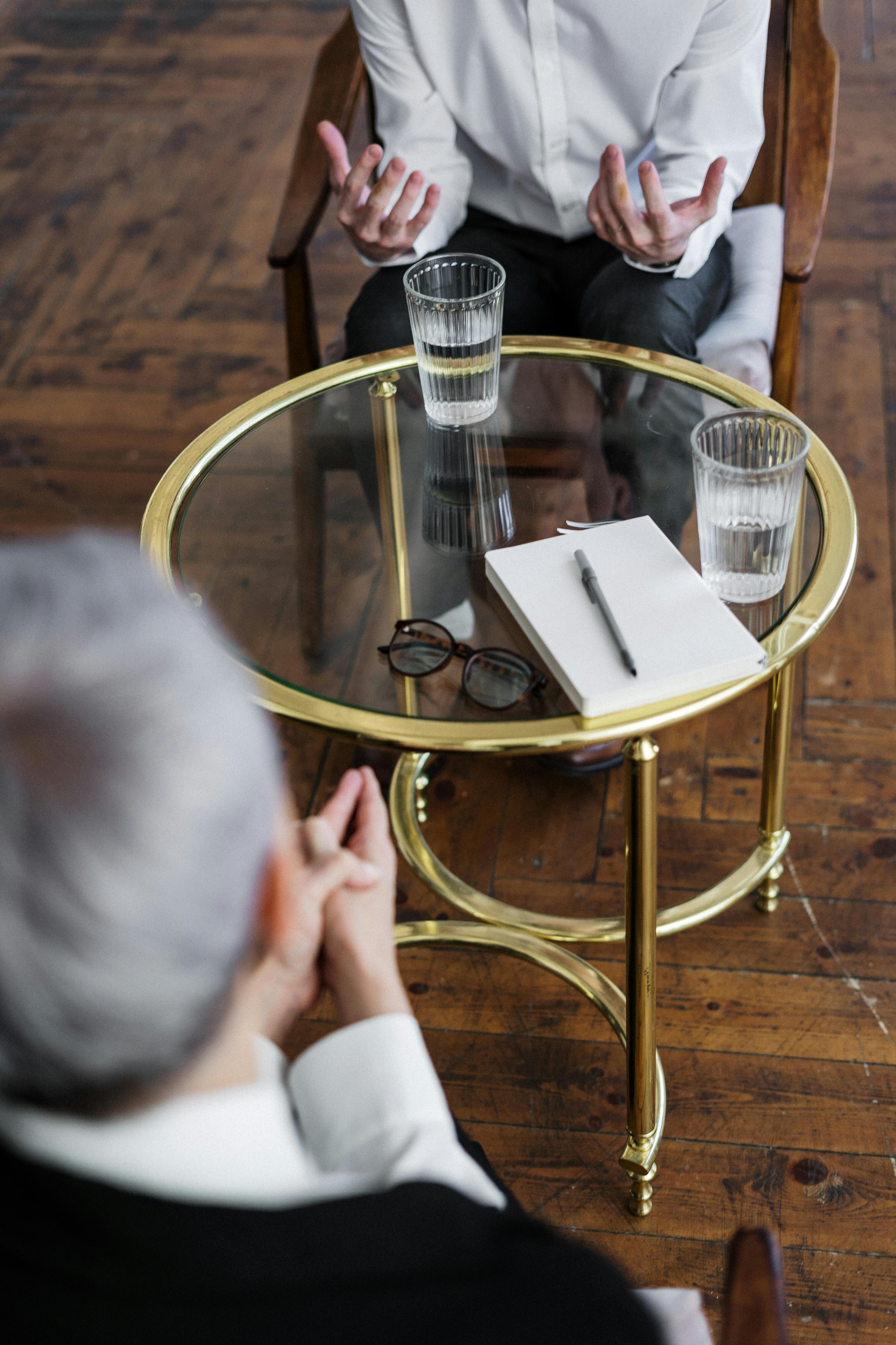 In order for your business to run as smoothly and efficiently as possible, whilst prioritising your employees’ wellbeing and their experience at your company, it’s essential to maintain good health and safety standards in your office. 